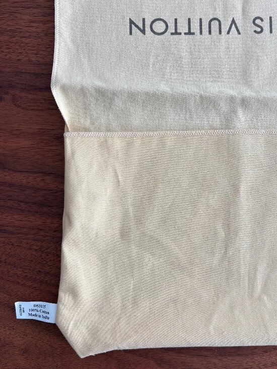 Louis Vuitton Dust Bag - Cream - Picture 4 of 5